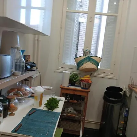 Apartment 2 13 Near Cite U *